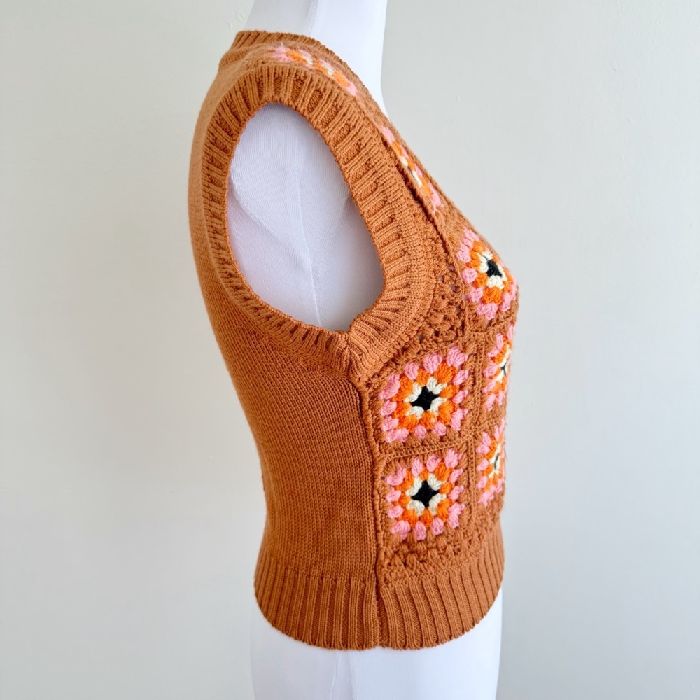 STELLA PARDO x ANTHROPOLOGIE CROCHET WOOL VEST - Picture 2 of 10